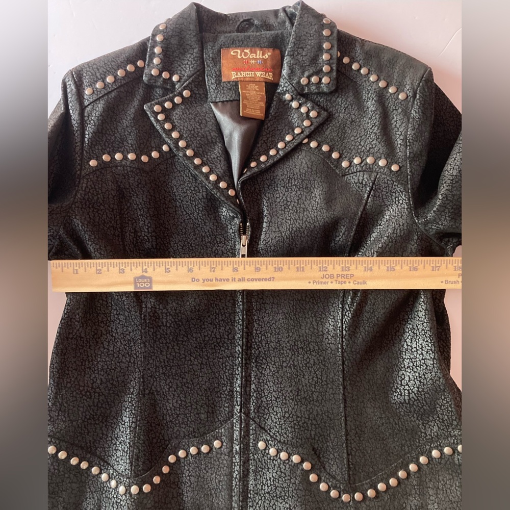 Walls Ranch Vintage womens SZ L Black leather Western style jacket stud accents - Picture 12 of 15